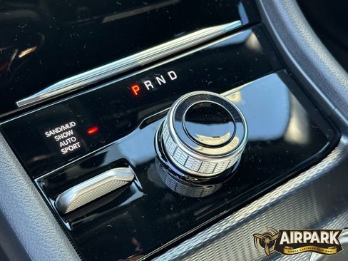 New 2025 Jeep Grand Cherokee Limited w/ Luxury Tech Group II image 21