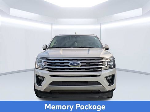 Used 2019 Ford Expedition XLT w/ Equipment Group 202A RWD image 7