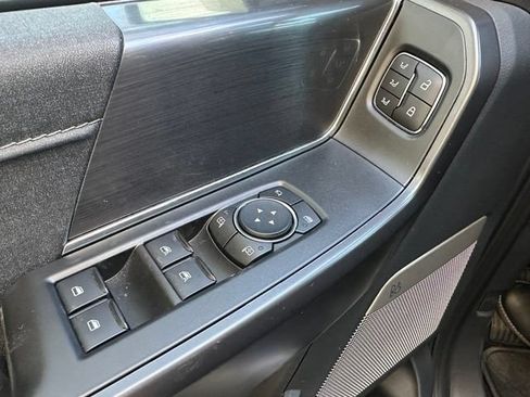 Used 2026 Ford F150 Lariat AWD/4WD image 27