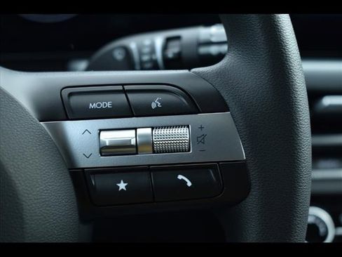 Certified 2025 Hyundai Sonata SE image 23