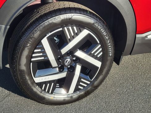 New 2026 Nissan Kicks SV w/ SV Premium Package image 3