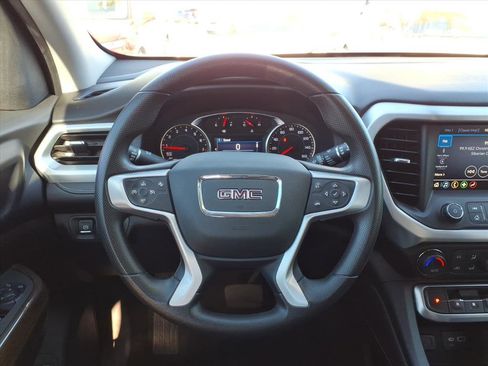 Used 2021 GMC Acadia SLE w/ Driver Convenience Package image 18