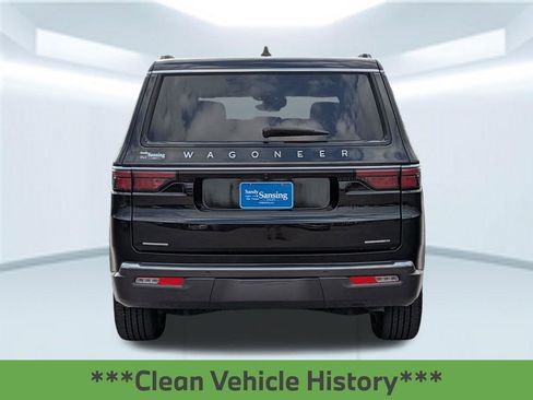 Used 2022 Jeep Wagoneer Series II AWD/4WD image 5
