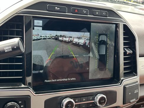 Used 2022 Ford F350 King Ranch w/ King Ranch Ultimate Package AWD/4WD image 19