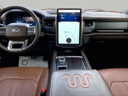 Used 2022 Ford Expedition King Ranch RWD image 16