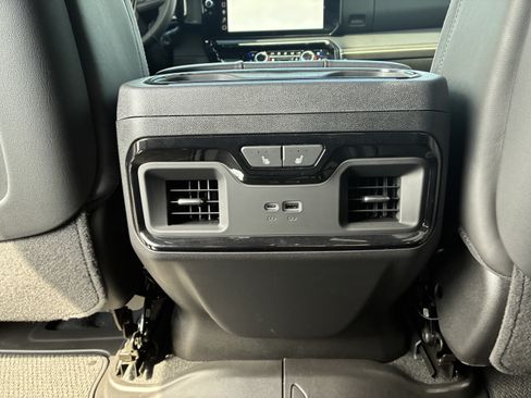 Used 2026 GMC Sierra 2500 AT4X AWD/4WD image 19