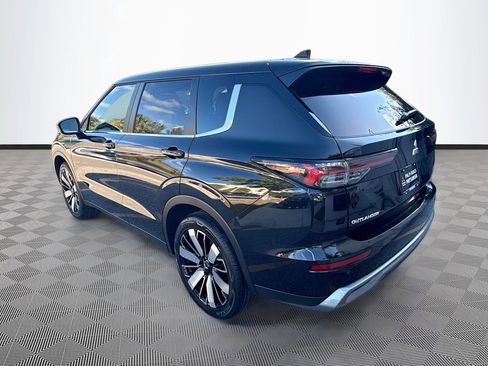 New 2026 Mitsubishi Outlander SE FWD image 5
