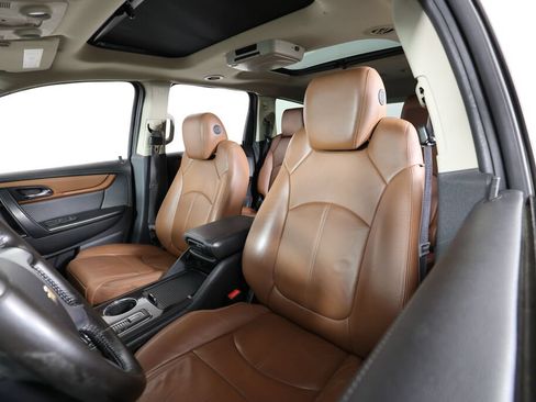 Used 2015 Chevrolet Traverse LT FWD image 11