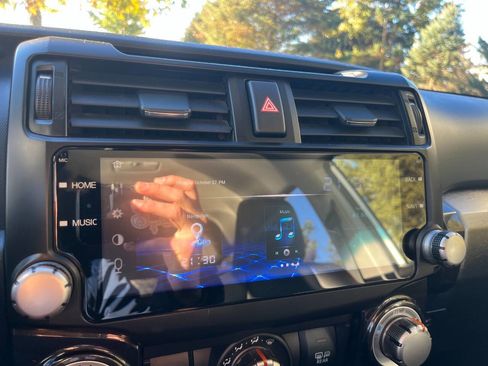 Used 2015 Toyota 4Runner TRD Pro image 8