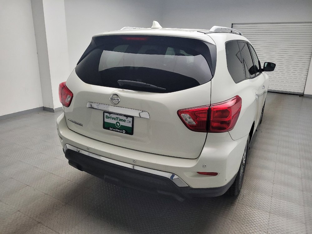 Used 2020 Nissan Pathfinder S FWD image 7