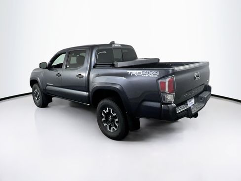 Used 2021 Toyota Tacoma TRD Off-Road w/ Technology Package AWD/4WD image 7