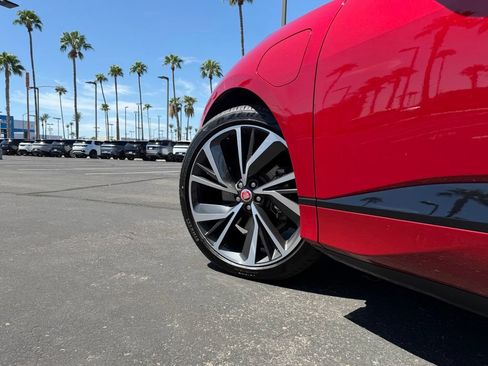 Used 2023 Jaguar I-PACE HSE AWD/4WD image 4