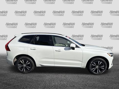 Used 2023 Volvo XC60 B5 Core w/ Climate Package FWD image 11