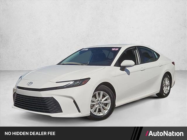 Used 2025 Toyota Camry LE FWD image 1