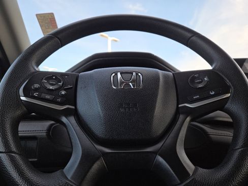 Used 2020 Honda Odyssey EX image 23