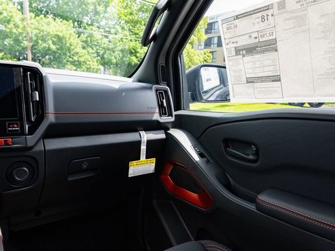 New 2026 Nissan Frontier PRO-4X AWD/4WD image 10