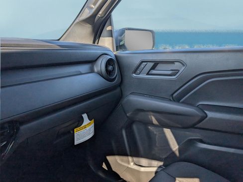 New 2025 Chevrolet Colorado W/T w/ Advanced Trailering Package image 30