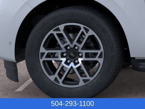 New 2026 Ford Expedition Max Active RWD image 21