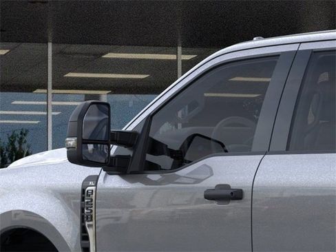 New 2025 Ford F250 XL image 20