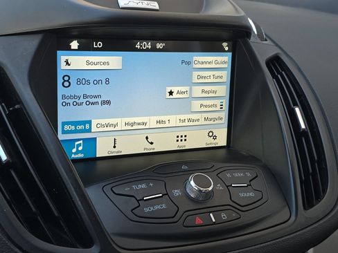 Used 2016 Ford Escape SE w/ Equipment Group 201A AWD/4WD image 18