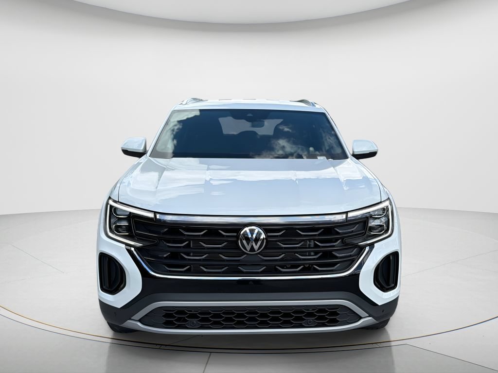 New 2026 Volkswagen Atlas Cross Sport SE FWD image 2