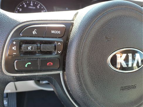 Used 2016 Kia Optima LX image 17