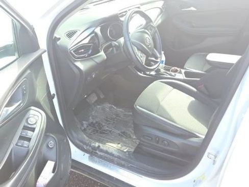 Used 2021 Buick Encore GX Select image 5