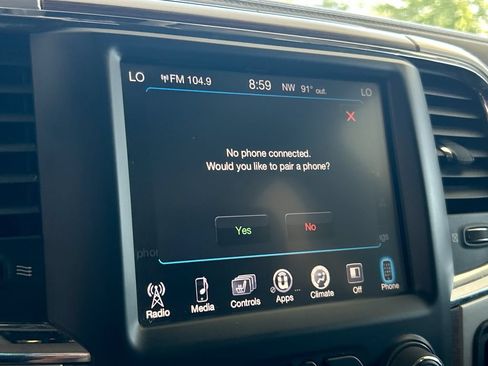 Used 2016 RAM 2500 Laramie w/ Sport Appearance Group AWD/4WD image 24