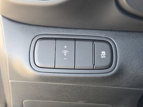 New 2026 Hyundai Venue SE image 14