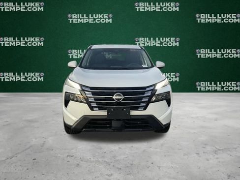 Used 2024 Nissan Rogue SV image 5