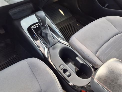 Used 2023 Toyota Corolla SE image 16