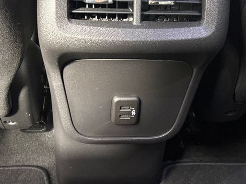 Used 2024 Chevrolet Equinox LS w/ LS Convenience Package AWD/4WD image 17