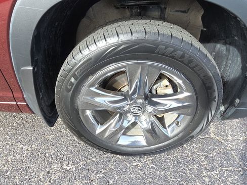 Used 2019 Toyota Highlander Limited Platinum image 10