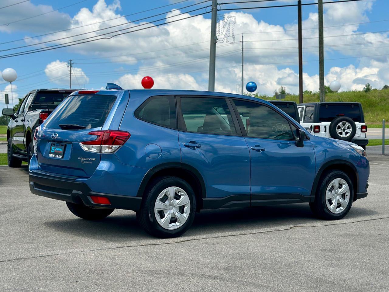 Used 2023 Subaru Forester AWD/4WD image 10