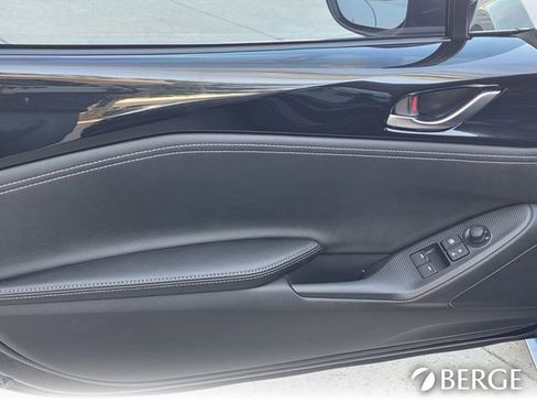 New 2025 MAZDA MX-5 Miata RF Club image 12
