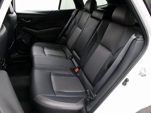 Used 2022 Subaru Outback Wilderness image 11