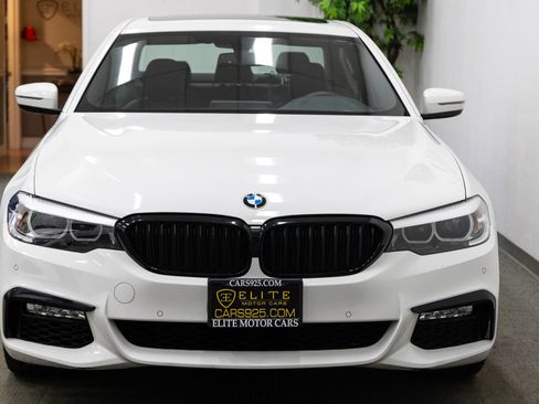 Used 2018 BMW 540i RWD image 12