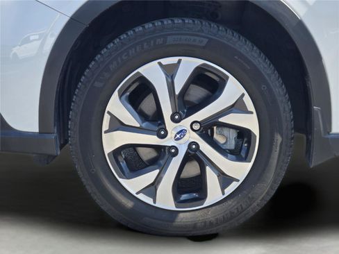 Used 2020 Subaru Outback Limited w/ Popular Package #2 AWD/4WD image 11