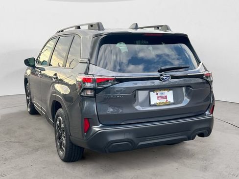 Used 2026 Subaru Forester Premium AWD/4WD image 7