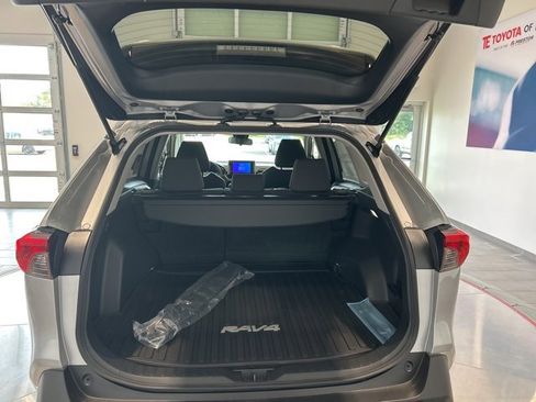 New 2025 Toyota RAV4 XLE image 14