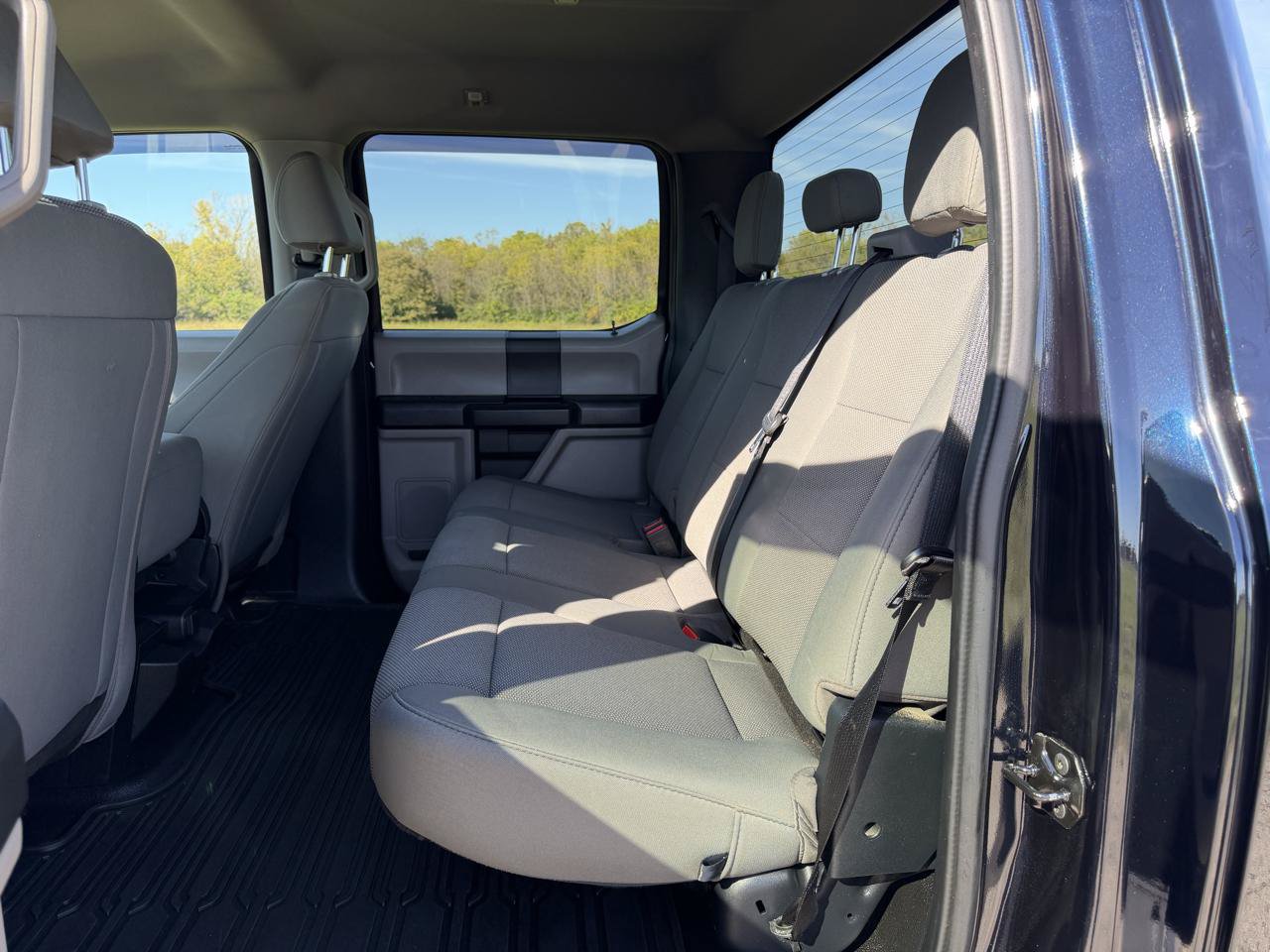 Used 2021 Ford F250 XL w/ STX Appearance Package AWD/4WD image 32