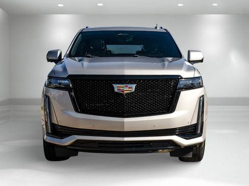 Used 2021 Cadillac Escalade ESV Sport image 5