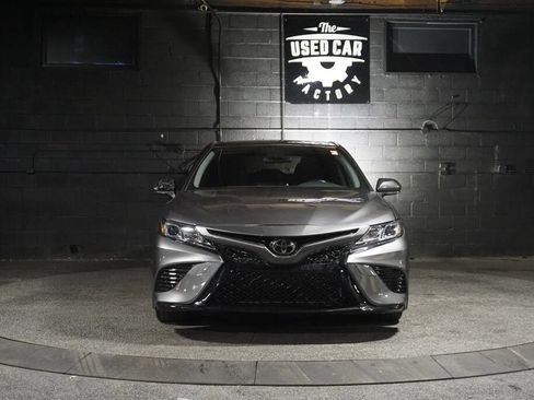 Used 2022 Toyota Camry SE FWD image 10
