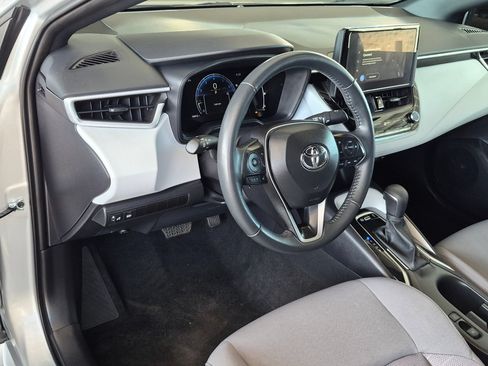 Used 2026 Toyota Corolla SE FWD image 13