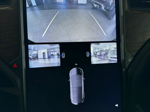 Used 2020 Tesla Model X AWD/4WD image 35