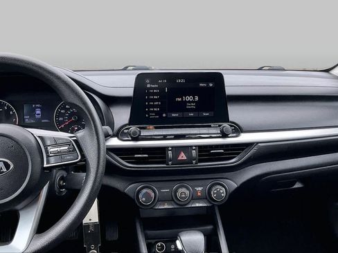Used 2021 Kia Forte LXS FWD image 14