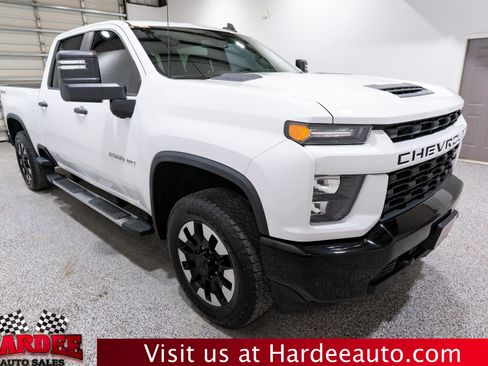 Used 2020 Chevrolet Silverado 2500 Custom w/ Custom Value Package AWD/4WD image 6