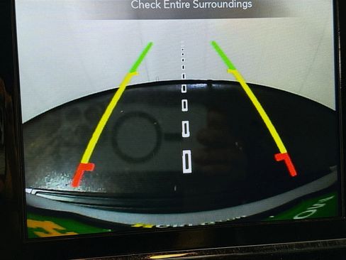 Used 2019 Jeep Grand Cherokee Altitude image 19