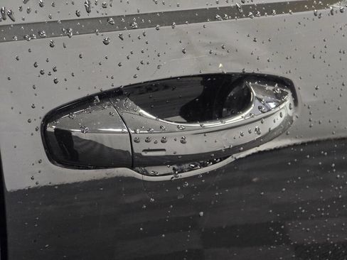 Used 2025 Audi Q3 2.0T Premium w/ Convenience Package image 29