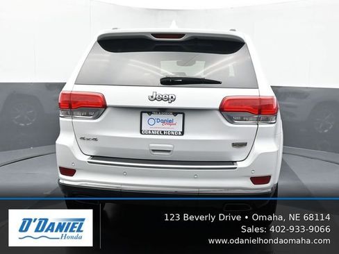 Used 2019 Jeep Grand Cherokee Summit AWD/4WD image 5